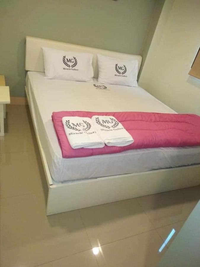 Miracle Gallery Hotel Makkasan Exterior photo
